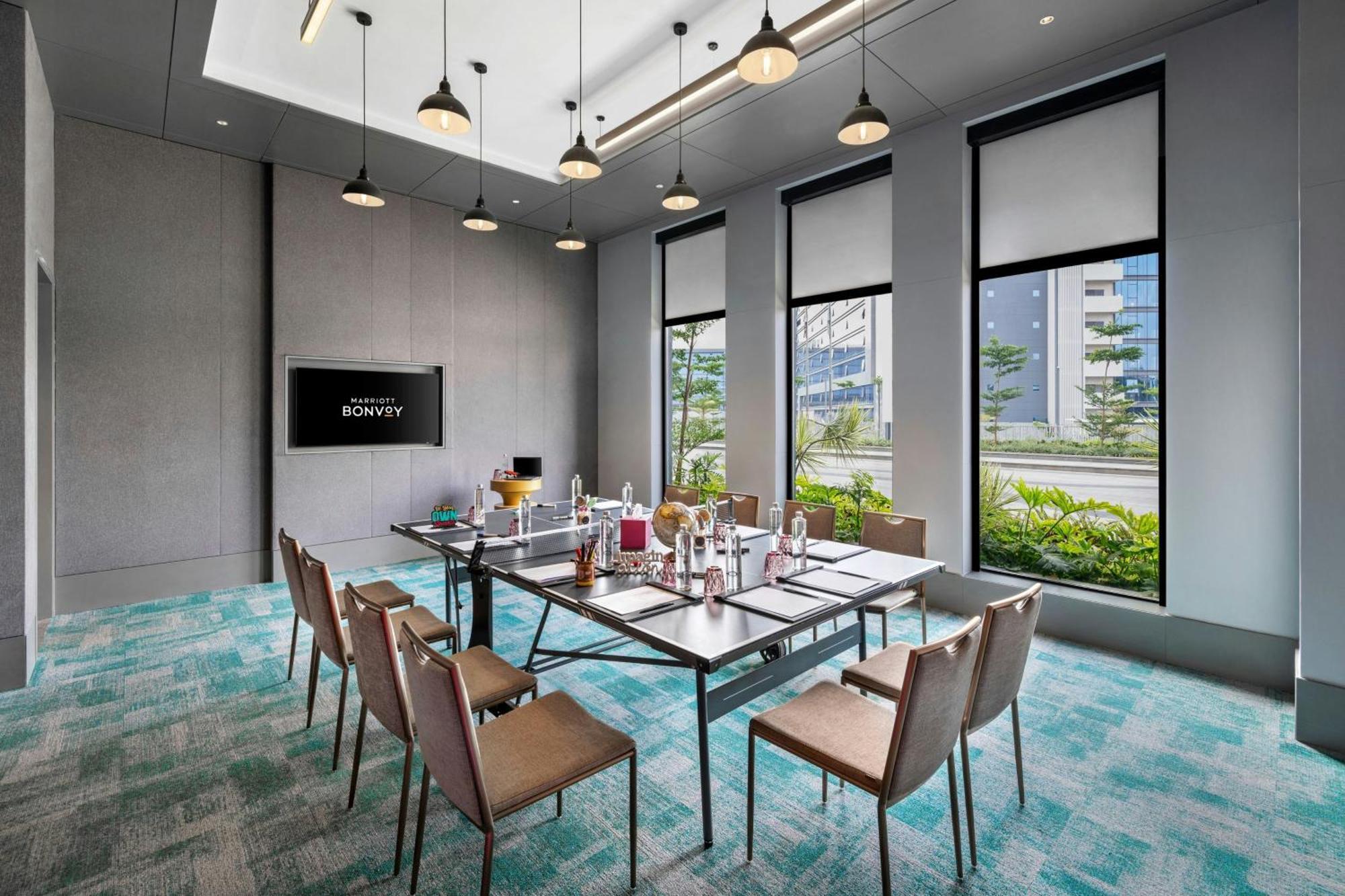 Moxy Bengaluru Airport Prestige Tech Cloud Hotel Devanahalli Luaran gambar